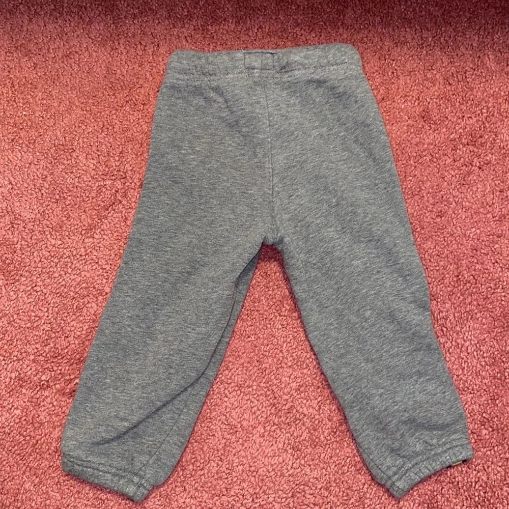 OshKosh B’gosh Sweatpants